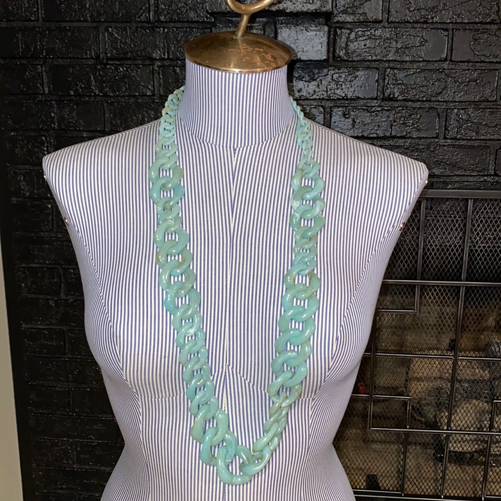 Acrylic Chain Necklace 18”